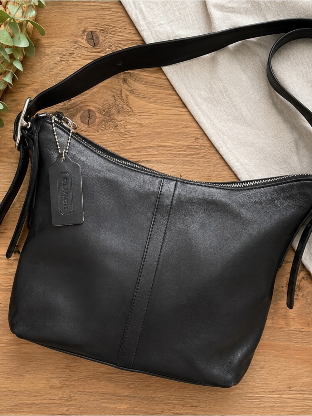 Vintage Coach Legacy  Slim Hobo 9326 Black Leather Shoulder Bag
